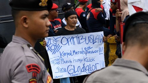 Hukum Omnibus yang Membebani Lingkungan Investasi Indonesia