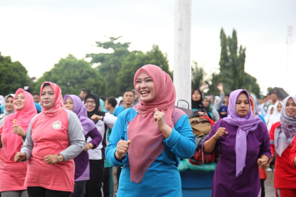 Membangun Kesadaran Masyarakat akan Gaya Hidup Sehat